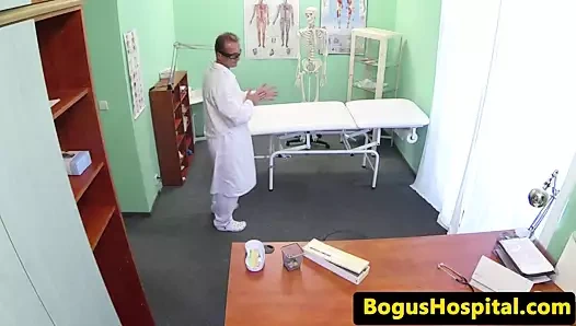 sarışın amatör sürmek doktorlar horoz sırasında sınav