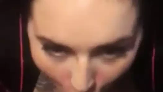 Bbw eş emme koca küçücük küçük beyaz çük