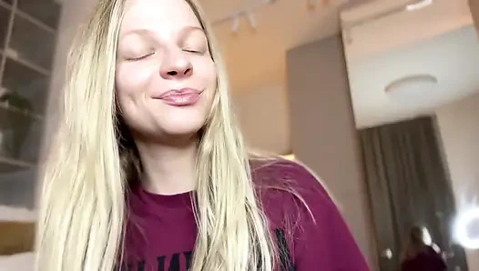 Baskın tanrıça seni yoğun bir şekilde sikiyor