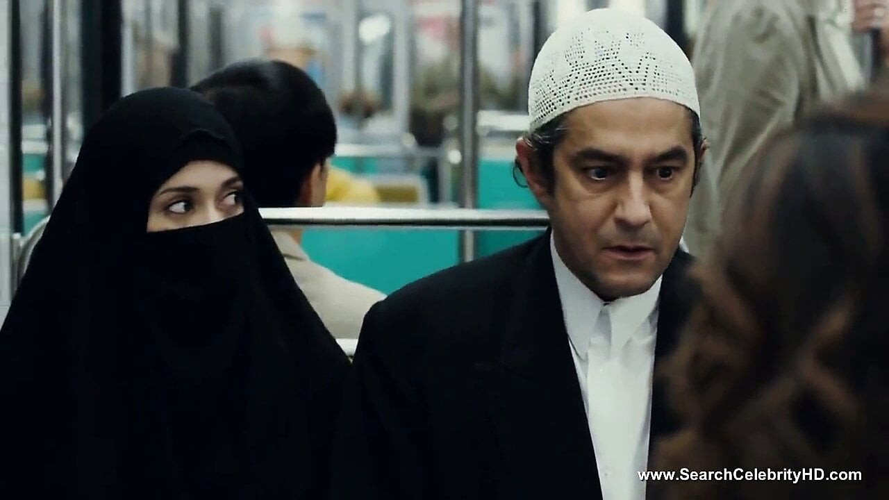 Sara ormancı çıplak - aşkın isimleri