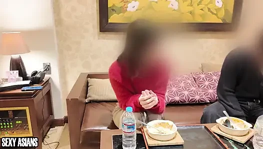 Bir randevuda borçlandım. Arzu hızlı bir şekilde devraldıkça her şeyi unutuyor