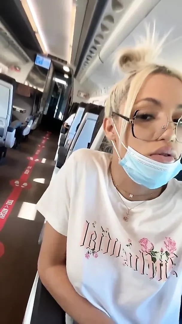 Transeksüel mastürbasyon yapmak içinde kamu train