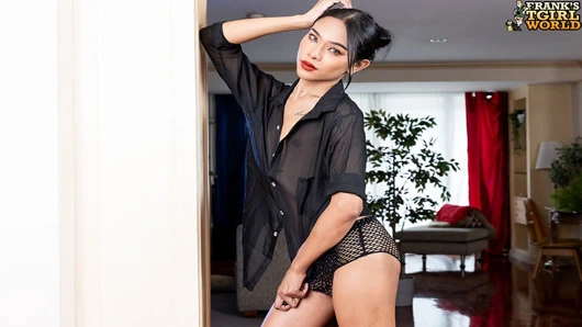 FRANKS TGIRLWORLD: ARRIYA'YA GIRIN