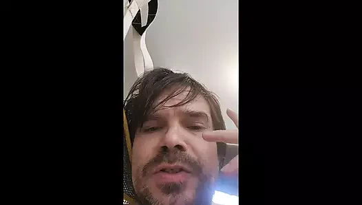 Kevy 69'lar sadece check-in yapıyor ve boşalıyor