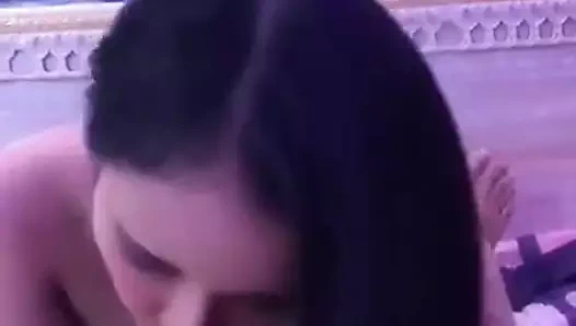 Pürüzsüz bir hint ile seks zevk