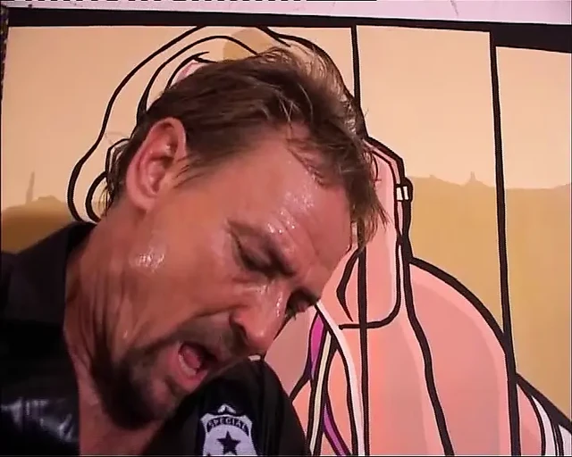 İstenildiği gibi sikişiyor