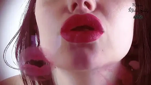 Şehvetli kırmızı öpücükler