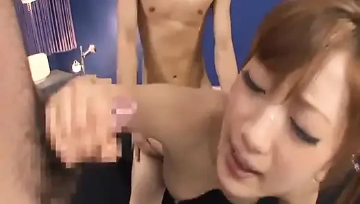 Cumshot bağımlısı Aika. Ne kadar çok korunursa, o kadar çok istiyor. - 3