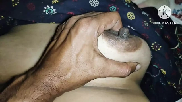 Arkadaşının yokluğunda arkadaşının karısıyla ilk dölleme seksi