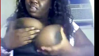 Abanoz bbw üzerinde kam ile harika titties