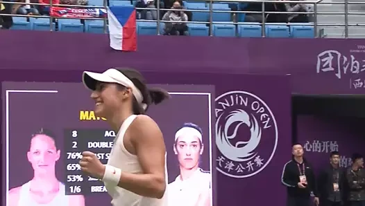Caroline garcia sıçrama