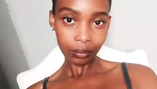 ZahraFox video 323517