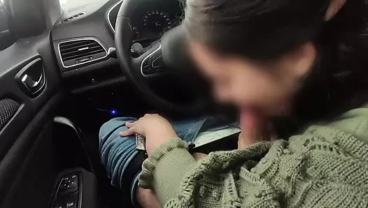 SexBufyCast Amateur Series - Arabada liseliye sakso cektirdim.