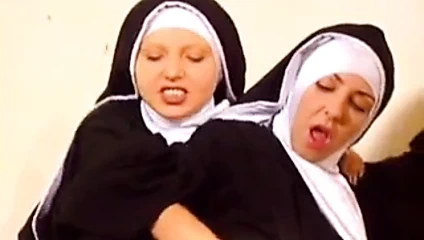 MARIA BELLUCCI: #171 Suore Depravate In Un Convento... sc.2