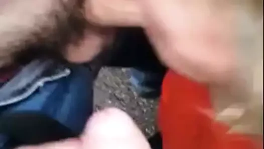 deux queues pou elle seule