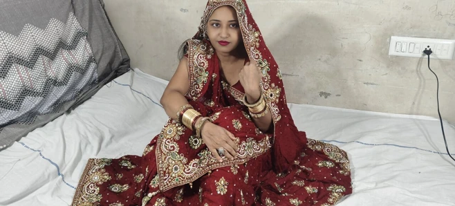 Üvey erkek kardeşinle düğün gecesini kutla. Hintçe ses dram karışık