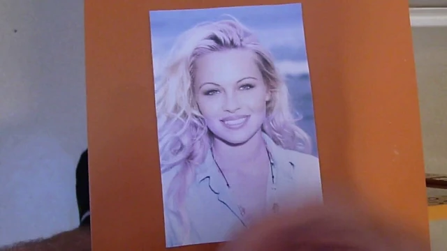 Pamela anderson, benim pc eski boşalmak haraç