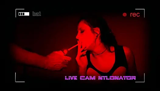 Canlı Kamera Naylon Çoraplı Ateşli Naylon Takma Yarakla Sikişiyor