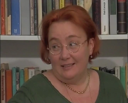 40'tan fazla muhteşem ev kadını, kocalarının arkadaşları tarafından sikiliyor ve üzerine boşalıyor!