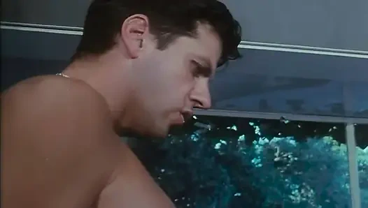 Moana Ve Kariyer Sürtük Arkadaşları Penis Emiyor Ve Her Delikten Alıyor