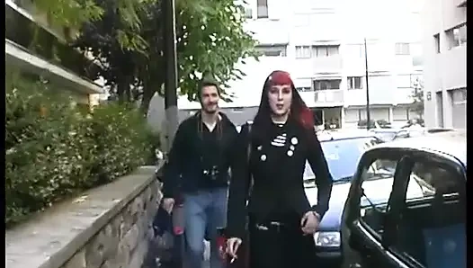 Asi gotik Sonia, oyuncularımızın yarak darbeleri altında eriyecek!