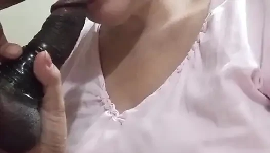 Assy will go to her job .she blowjob me first