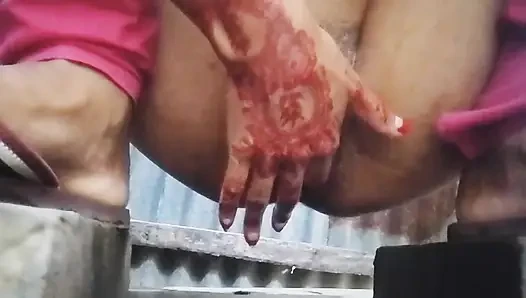 Bangladeşli sevimli köy kızı terli göğüsler ve sıkı chut ki chuda chudi. Bangla Dhaka xxx kız viral video.