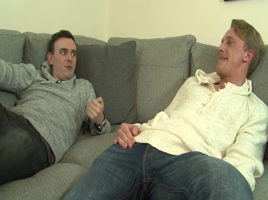 Babam evden ayrıldıktan sonra prezervatifsiz üvey annemi becerdin