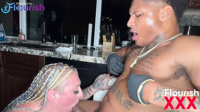 Livie Blainn и Bossmane Dre в 2 ночи на кухне