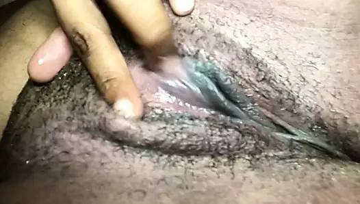 Genç yapma ona kedi ıslak