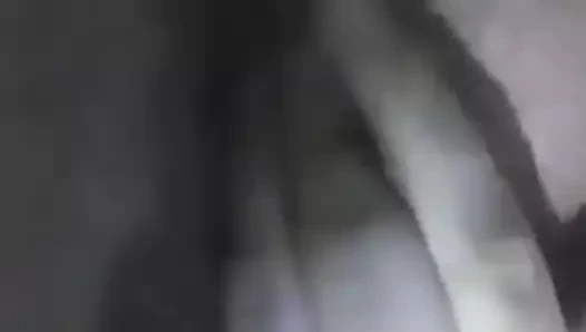 Hace videollamada para el novio