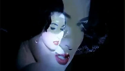 Teese'ing - Dita Von Teese