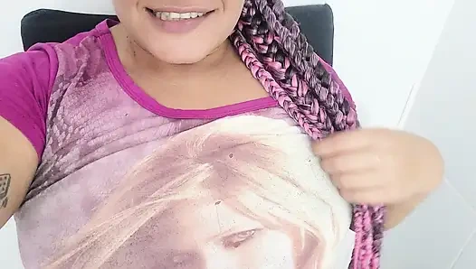 Korkunç pembe ateşli kız