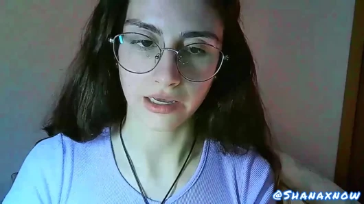 Canlı fetiş oyunu sümükler ve burun