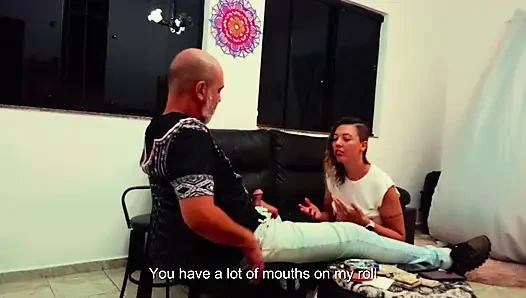Dindar evli kadının tefeciye borcu vardı.