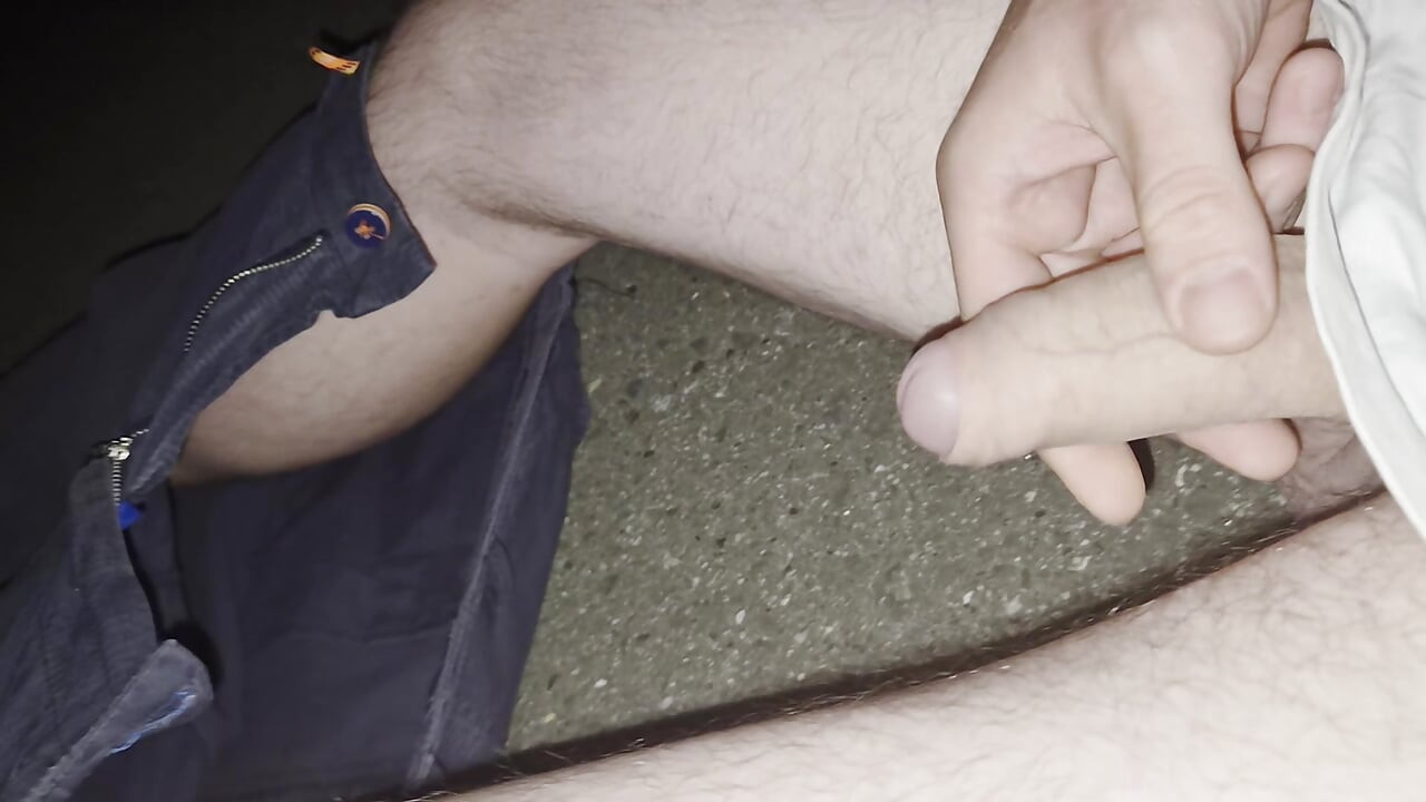 Dike'de gece mastürbasyonu
