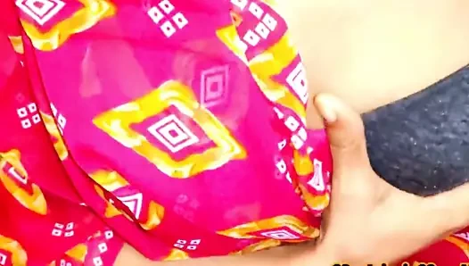 Sıcak tombul aunty ile ev yapımı seks video