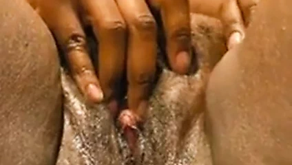 Abanoz solo oyun sağladım sert ile klitoris kasılmaları