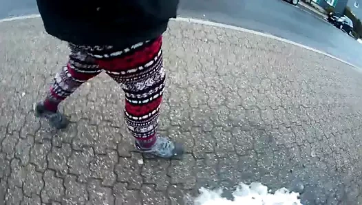 Mit Norweger-Legging unterwegs