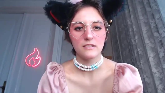 Göt deliğini gösteriyor - seksi doğum günü akışı - tam gösteri - bölüm 2