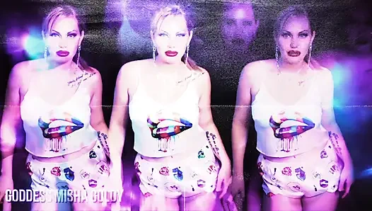 Benim için aptal ol ve ilk gerçek sikini em!