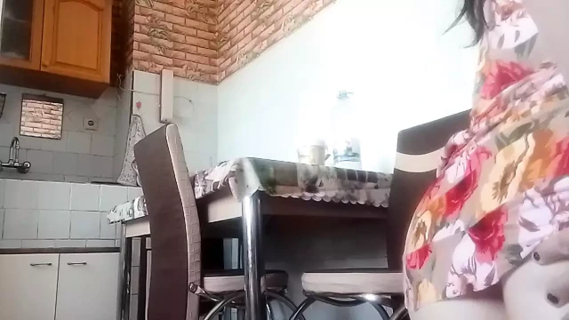 Göt sert sikişmek istiyor