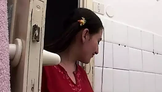 iki busty lezbiyenler mastürbasyon yapmak ve yalamak her diğer