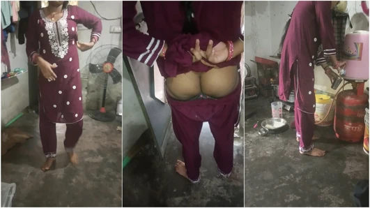 Mutfakta, üvey kız kardeşinin penisi su alındı, büyük göğüsler ve Hintçe ses en iyi elle muamele gösterildi.