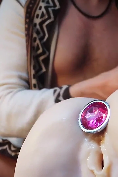 Kadınlar için kenar videosu - tatlı ve edepsiz konuşma - inleme - dildo, göt tıkacı, parmaklama