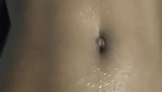 Zenci tanrıça ısıyı seksi titreşimler kıvrıyor ve twerk büyüsü yapıyor