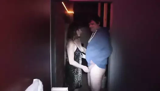 Sıcak olgun gets becerdin tarafından tüm çocuklar içinde porno movie shop kino