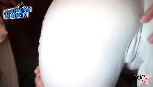 Ne harika! yuvarlak! mükemmel eşek! bu beyaz kız için!!!