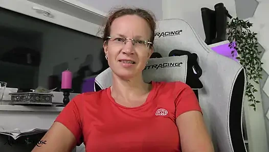 Kadın kılıklı sürtükler için edepsiz konuşma