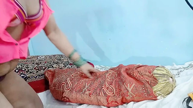 Anal seksin zevki - ateşli kız arkadaşla yoğun ve tutkuyla sert sikiş